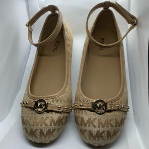 MK Flats